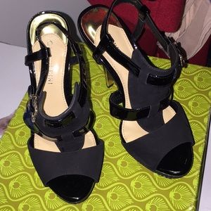 Black and Gold Gianni Bini Heels 6.5